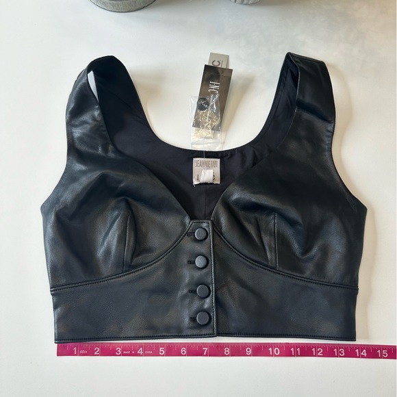 NWT. Women’s non leather top. Size 2. - Picture 7 of 9